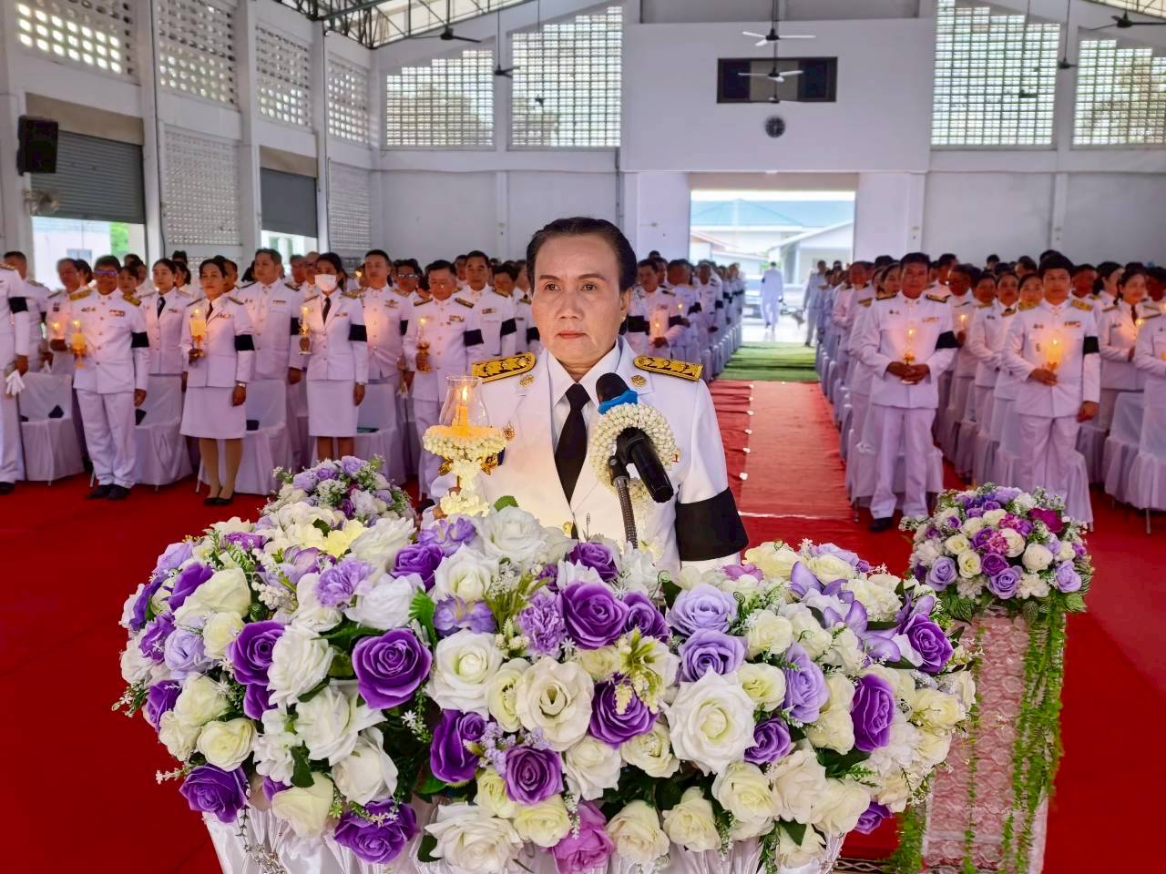สพอ.โนนแดง ร่วมพิธีถวายเครื่องราชสักการะและวางพานพุ่ม และพิธีจุดเทียนถวายพระพรชัยมงคล เนื่องในโอกาสพระราชพิธีมหามงคลเฉลิมพระชนมพรรษา 4 รอบ สมเด็จพระนางเจ้าสุทิดา พัชรสุธาพิมลลักษณ พระบรมราชินี