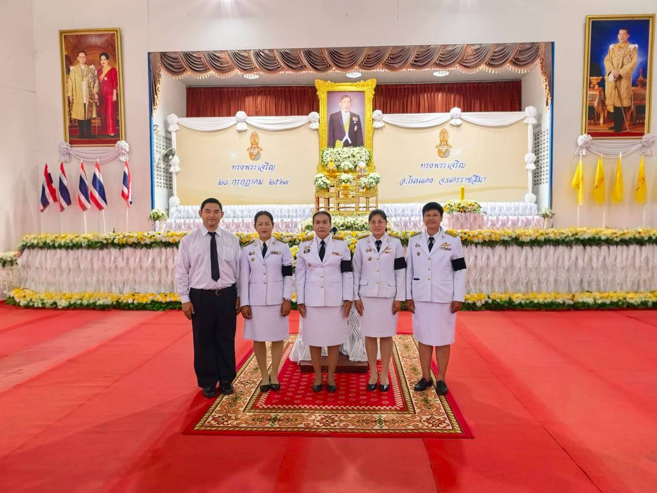 พช.โนนแดง ร่วมพิธีเจริญพระพุทธมนต์และทำบุญตักบาตรถวายพระราชกุศล เนื่องในโอกาสวันเฉลิมพระชนมพรรษาพระบาทสมเด็จพระเจ้าอยู่หัว 28 กรกฎาคม 2569